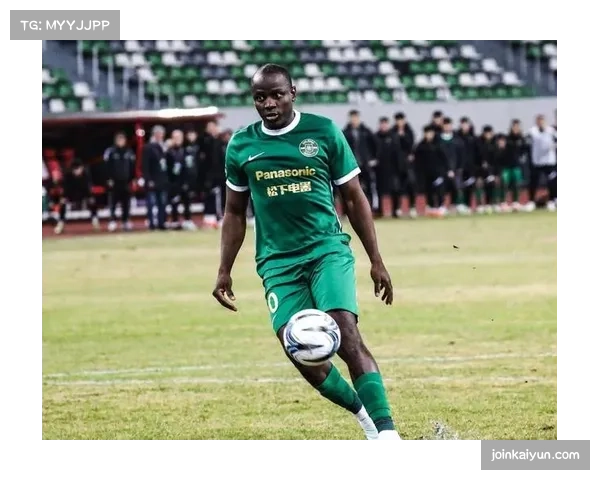 特拉布宗体育老将热尔松经验丰富统领中场节奏